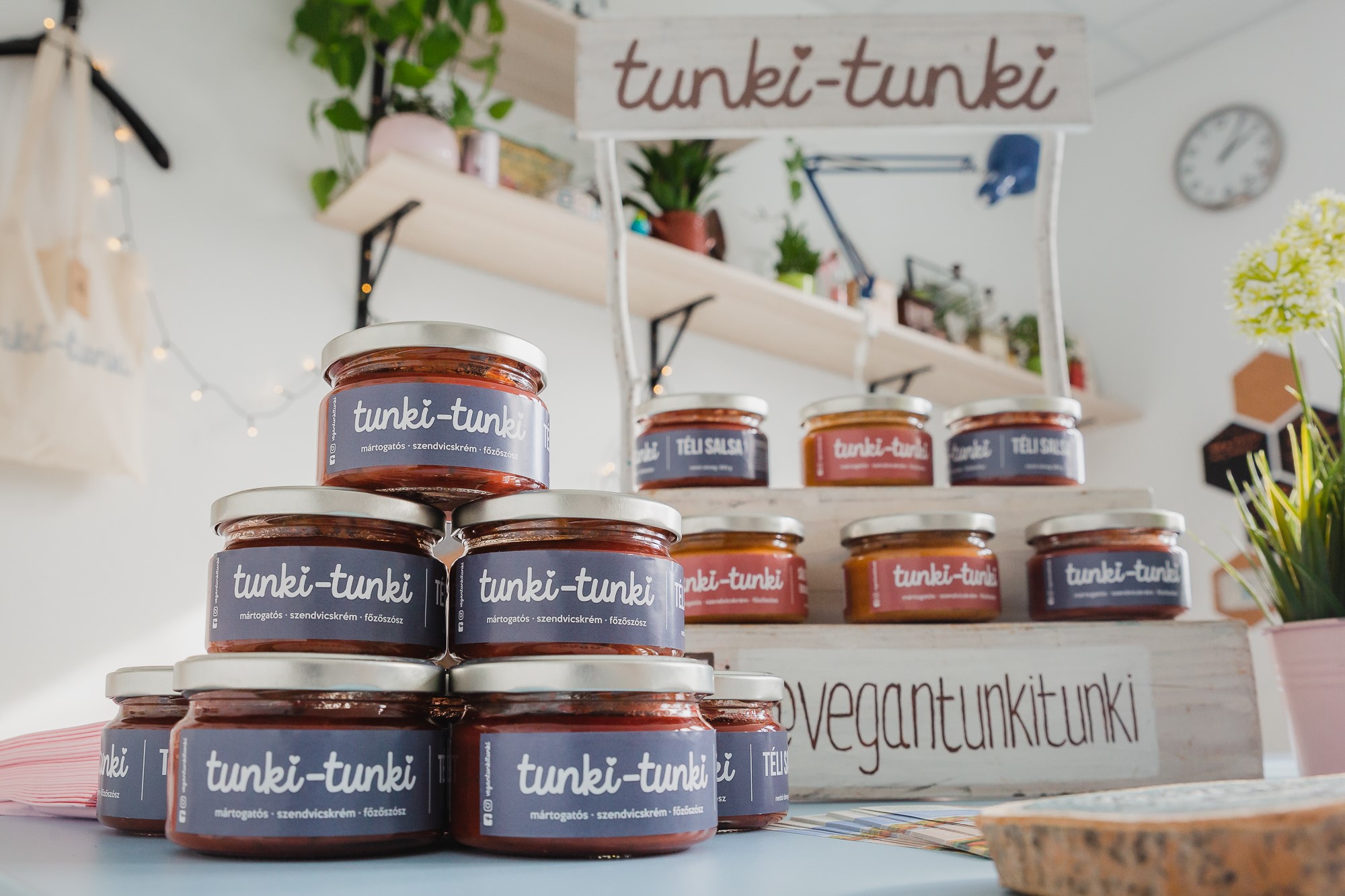 Tunku Ruzzi tunki tunki